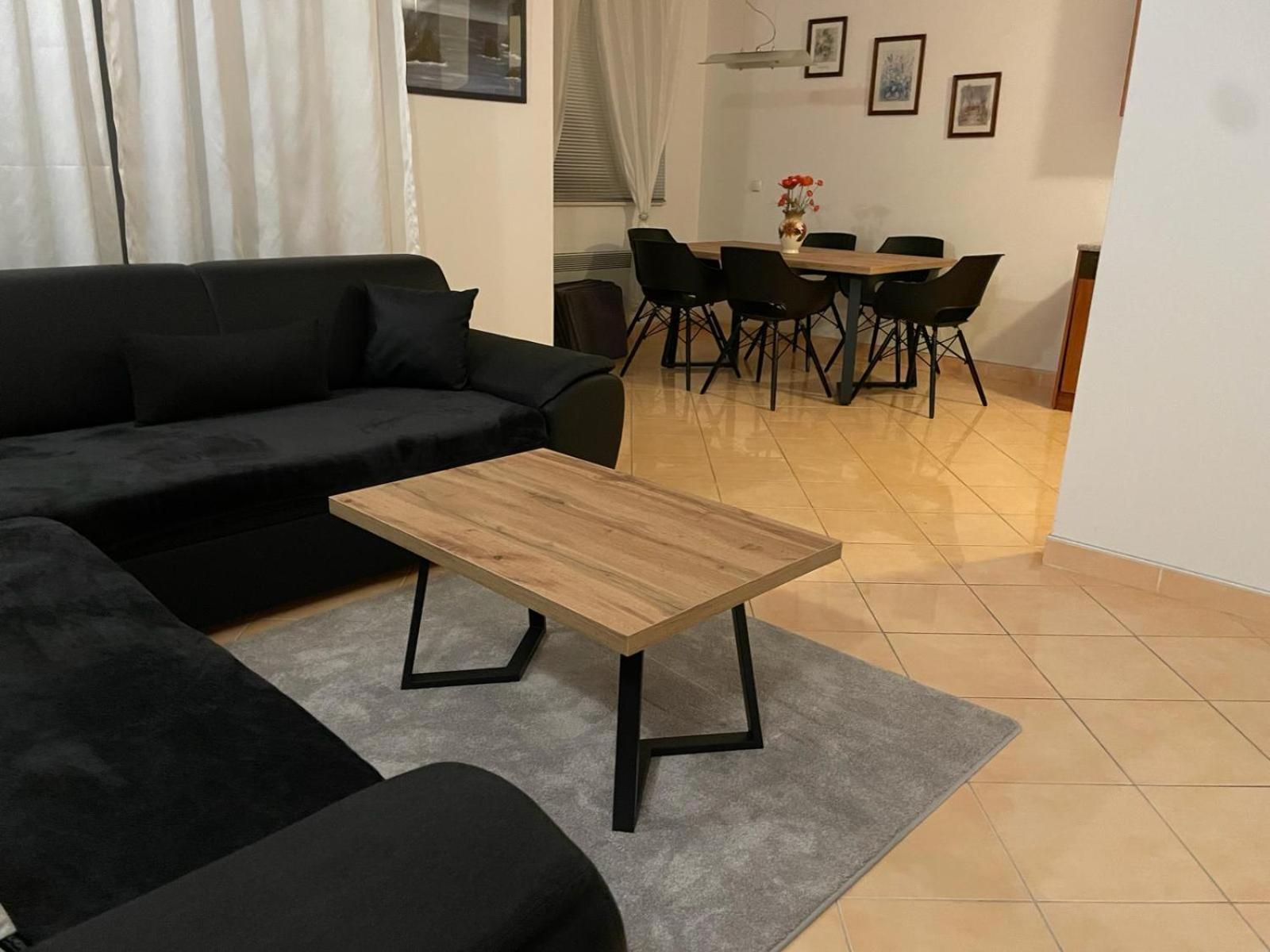 Apartment Dalmatien Traumhaus Makarska Exterior photo
