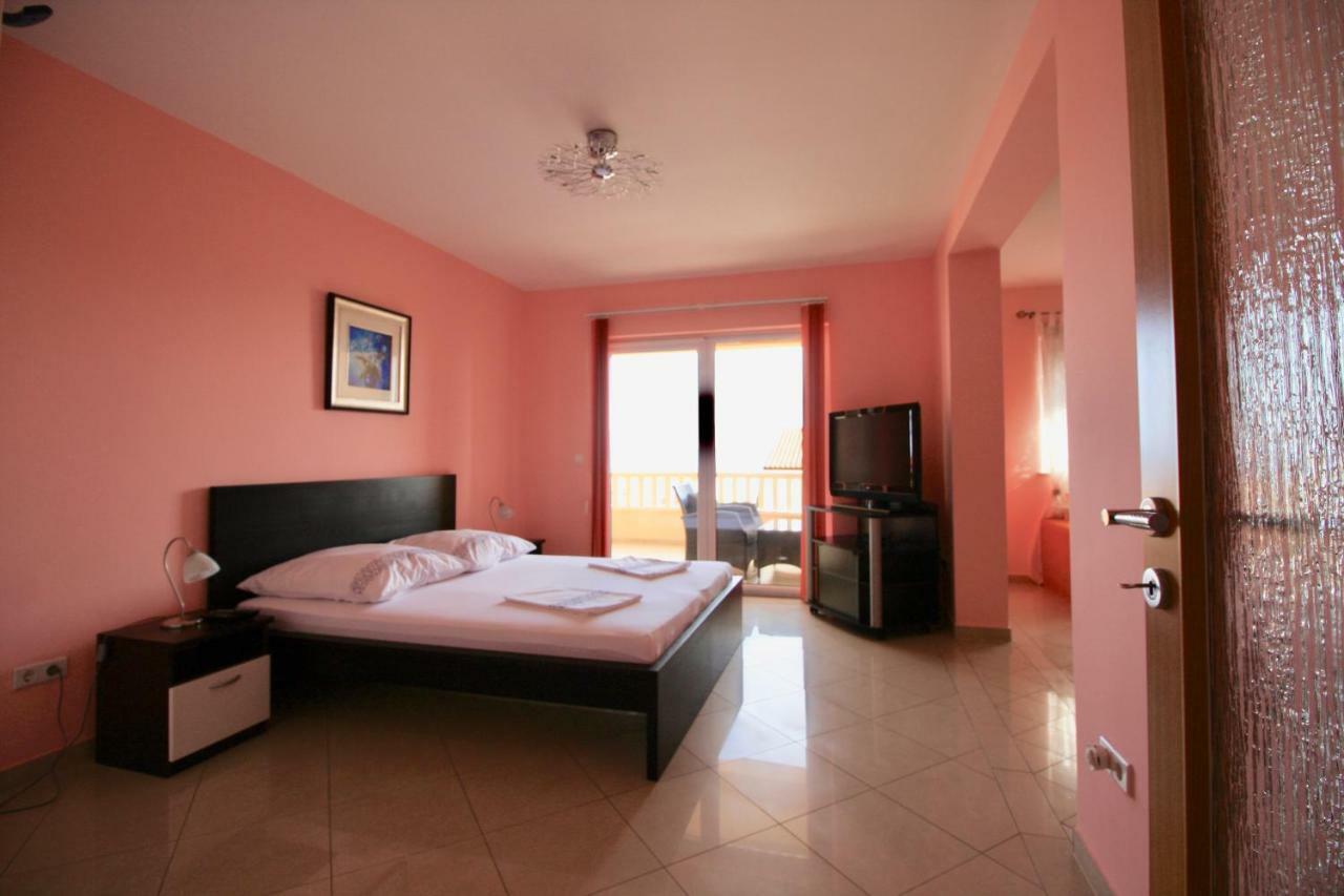 Apartment Dalmatien Traumhaus Makarska Exterior photo